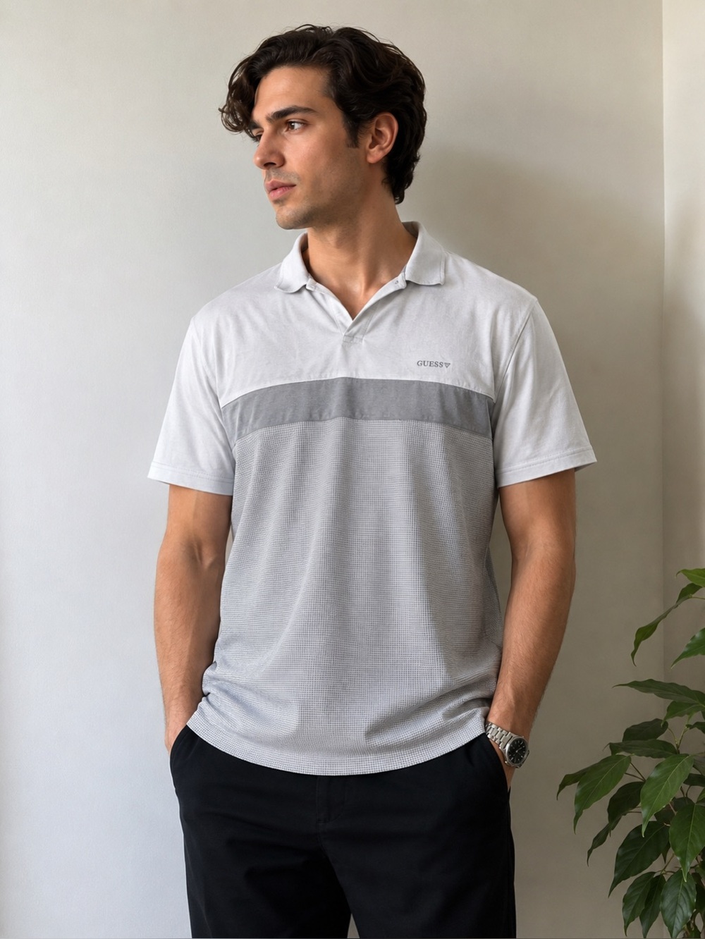 GUESS Men’s Polo Shirt Large Gray White Colorblock Casual Logo